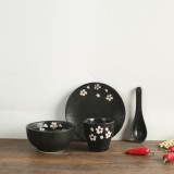 特价和风釉下彩餐具碗碟套装家用米饭碗汤碗陶瓷碗盘杯黑色樱花碗