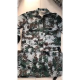 涤卡迷彩服套装