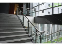 电话：15965173933