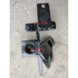 新M3000水箱支架 左DZ96259538019右020