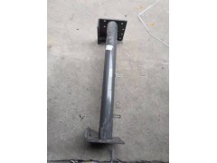 新斯太尔D7B前横梁 WG9325930280