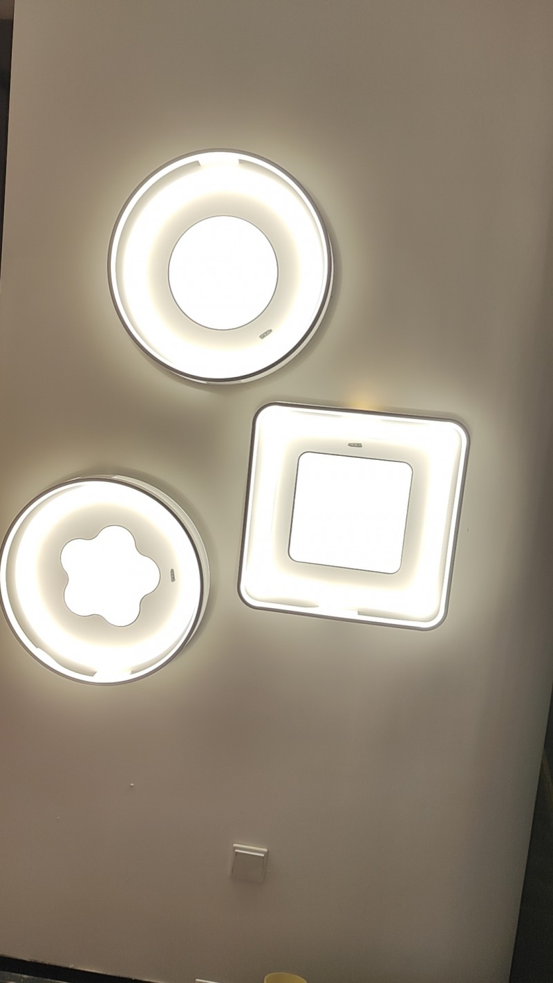 wx_camera_1772076429563